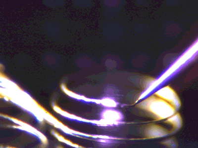 比3D打印筆還牛的哈佛新技術 在空中繪制“3D金屬對象