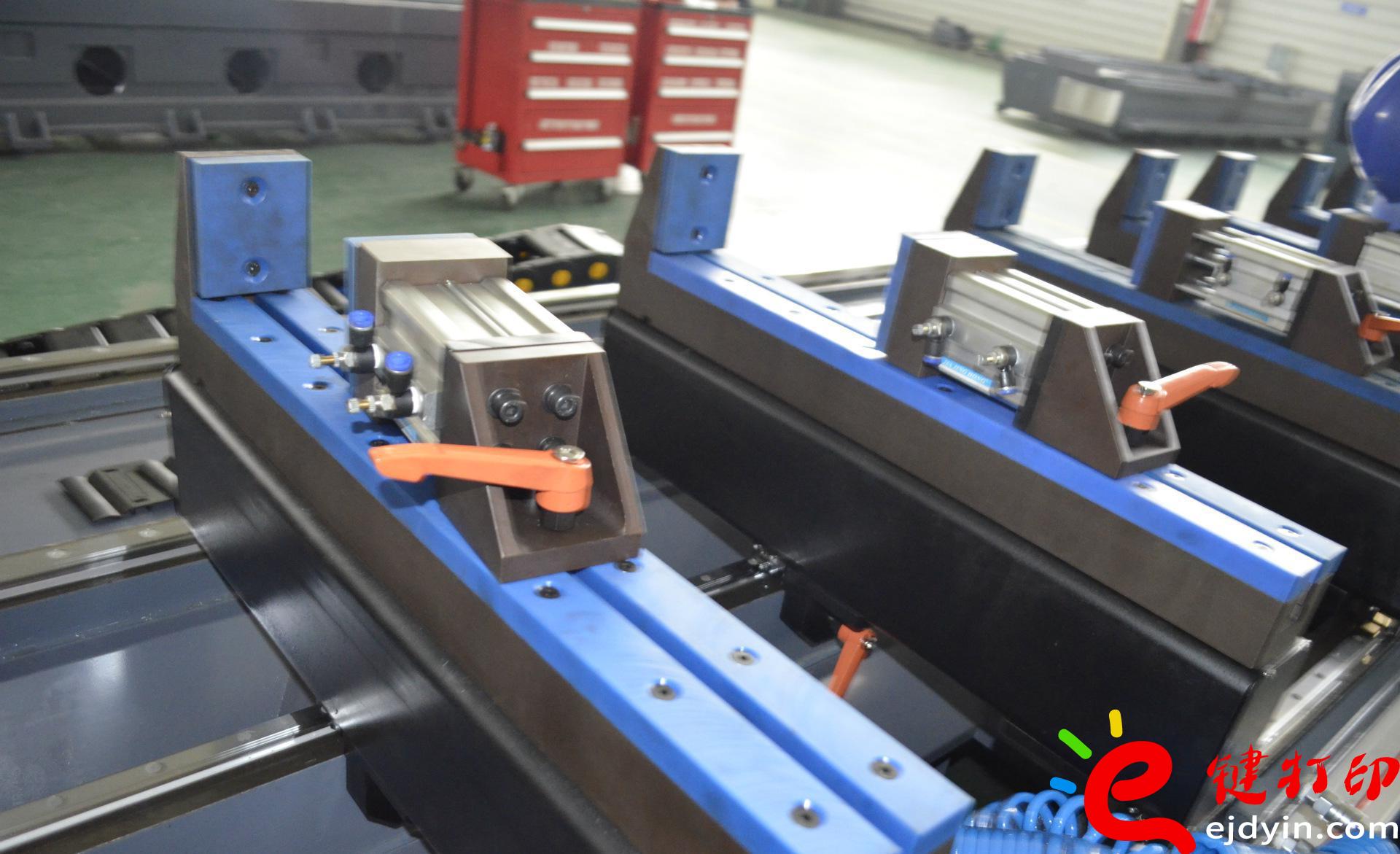 詳解CNC加工金屬件和CNC加工塑料件的那些區(qū)別_cnc加工廠家(中心)